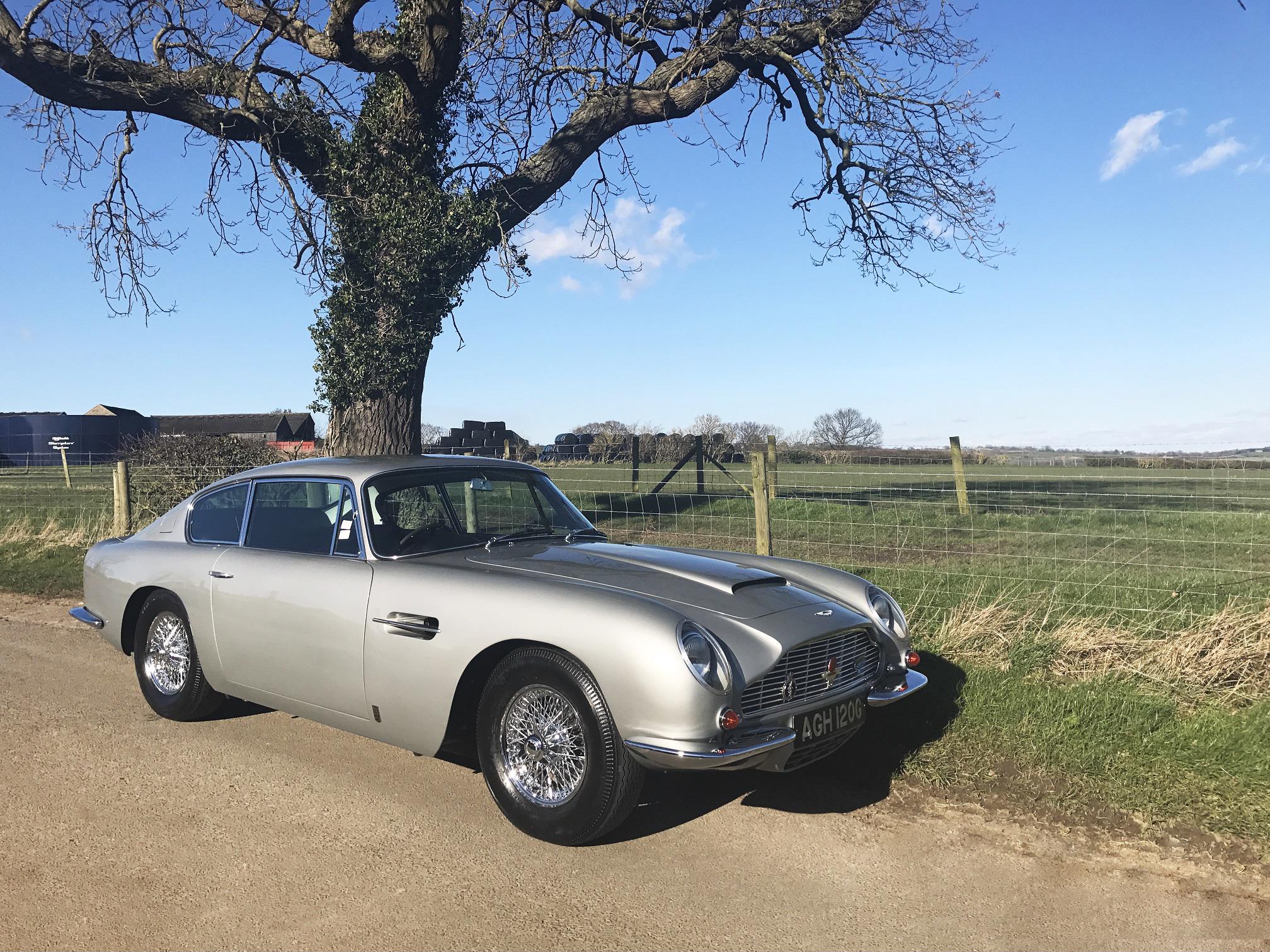 1969 Aston Martin DB6 Manual Saloon • Adrian Johnson